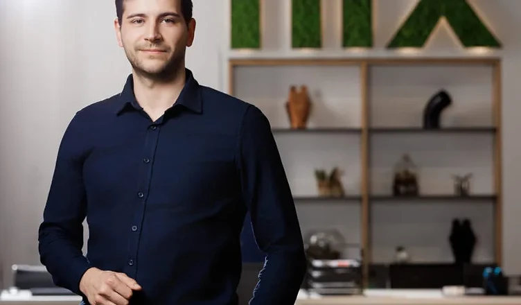 Alexandru Draghici, manager de vânzări flix Construct