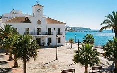 Foreign Residents Urged to Register for Local Elections in Rincón de la Victoria