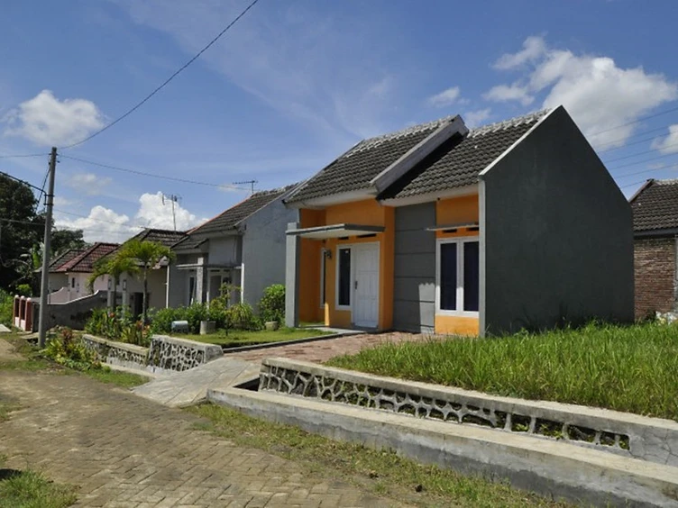 Perum PNS Lesanpuro