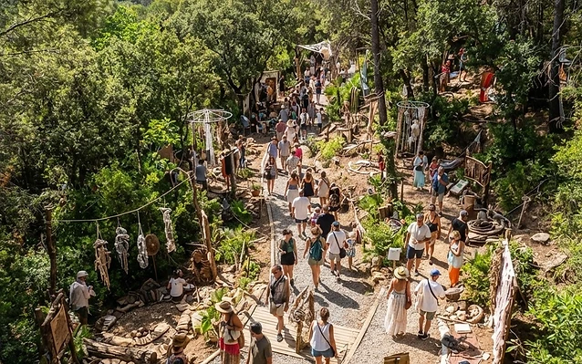 Exposición Habitar Raíces