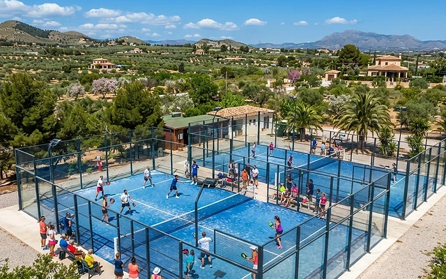 Clase de Pádel Abierta en Alicante