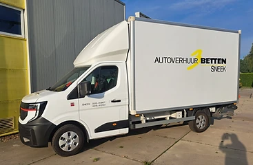 Renault Master bestelauto van 20 m³ met laadklep