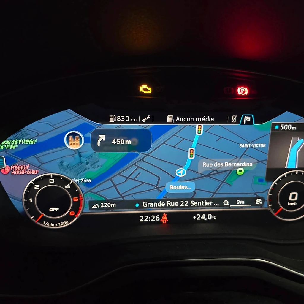 CarPlay in Audi Q7 Sep 2026