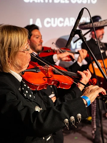 Mariachi Romatitlán: il violino