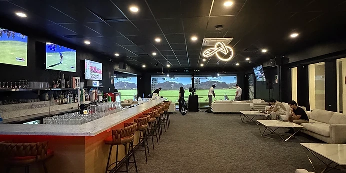 Salons et simulateurs J-Golf Pyramide