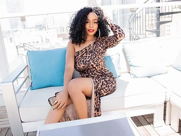 Jasmine Denise, founder of Pretty Shades of Melanin
