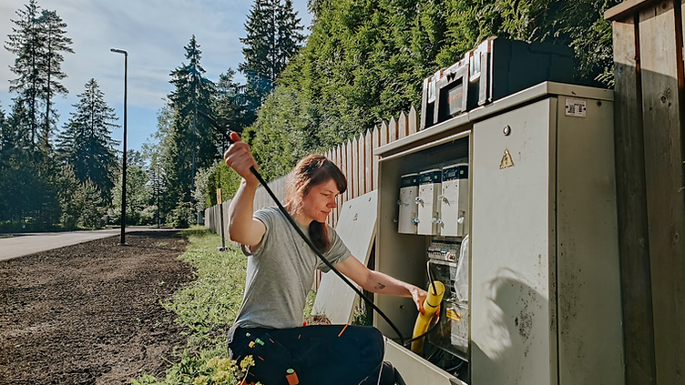 Electrician checking new job requests on his phone