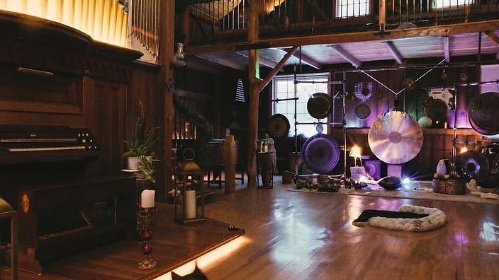 Instruments for a sound bath