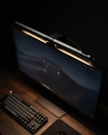 Halo Monitor Light Bar