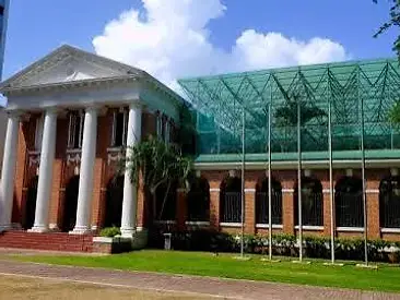 Museo de Arte Contemporáneo (MAC)