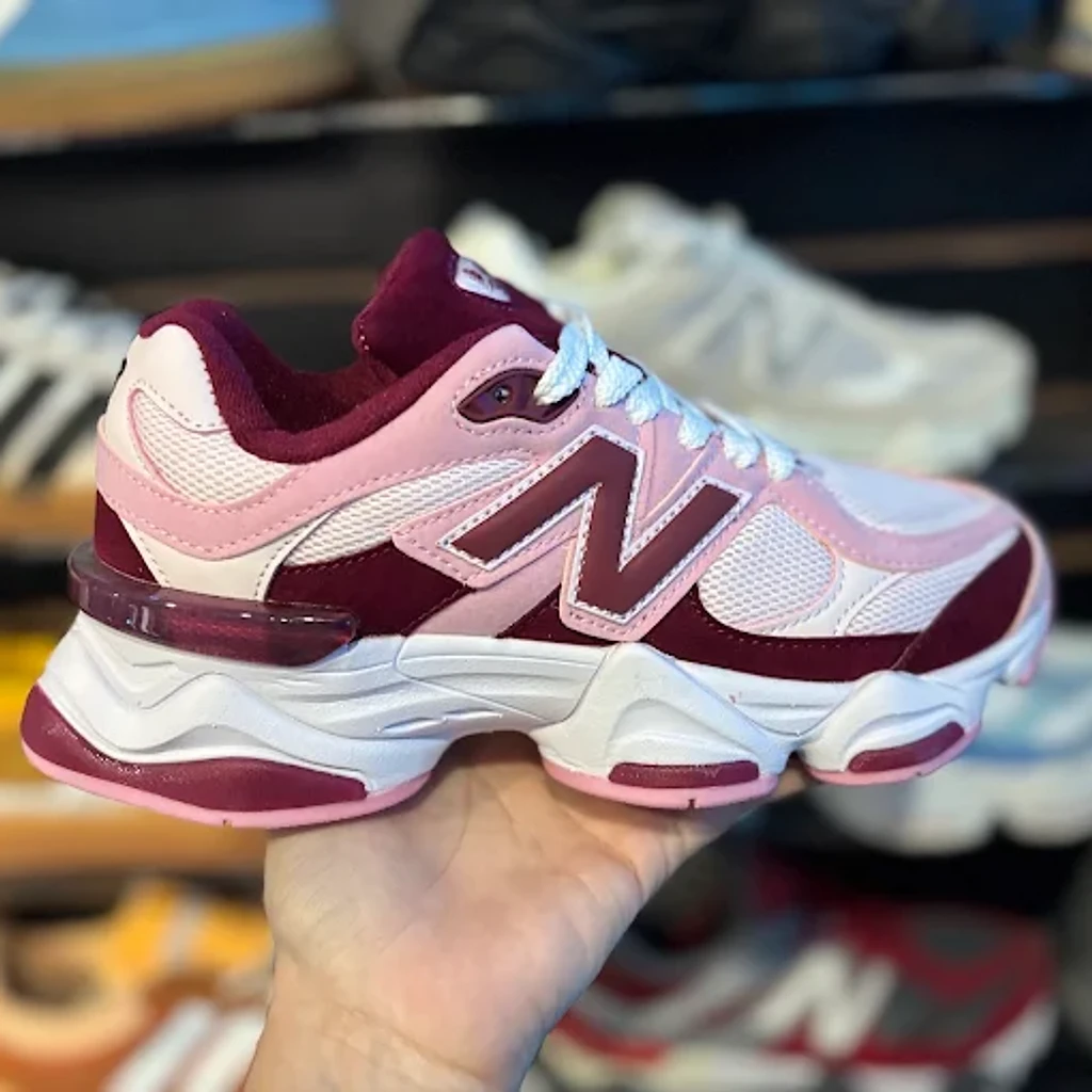 Outlet Kicks PR