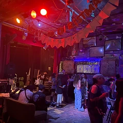 El Ensayo Café • Teatro • Bar