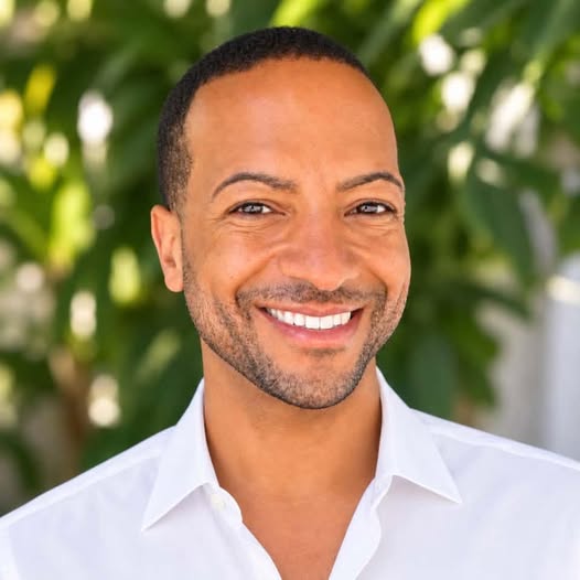 Founder & editor, Ya Tú Sabes PR