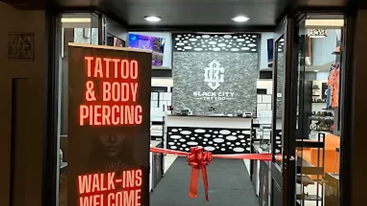 Black City Tattoo Plaza las Americas