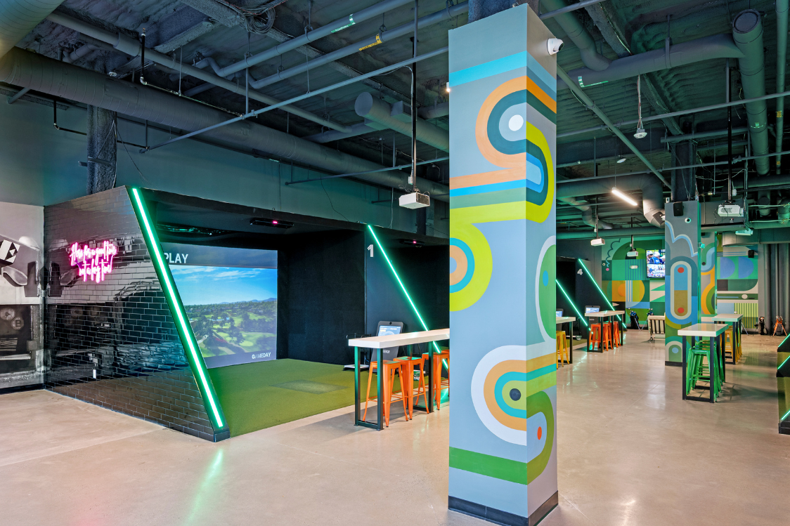 Good Time Golf simulator lounge