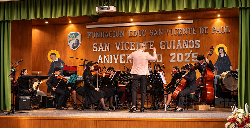 Orquesta juvenil en concierto