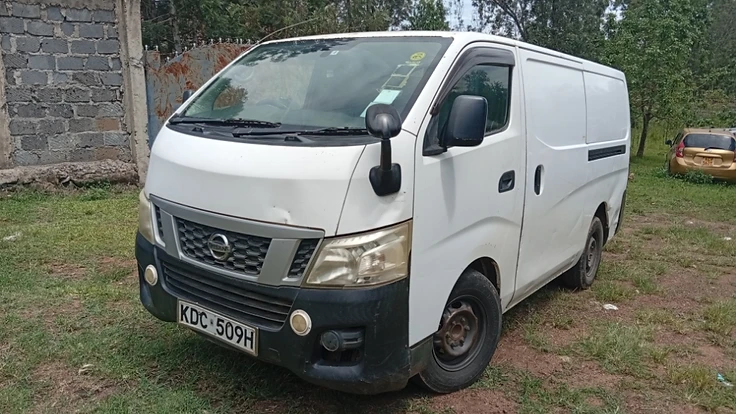 NISSAN CARAVAN , 2013, 2500 CC,