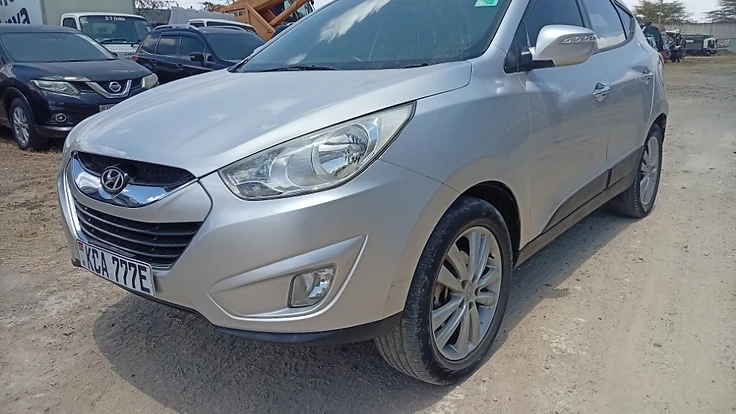 HYUNDAI IX35, 2359CC,