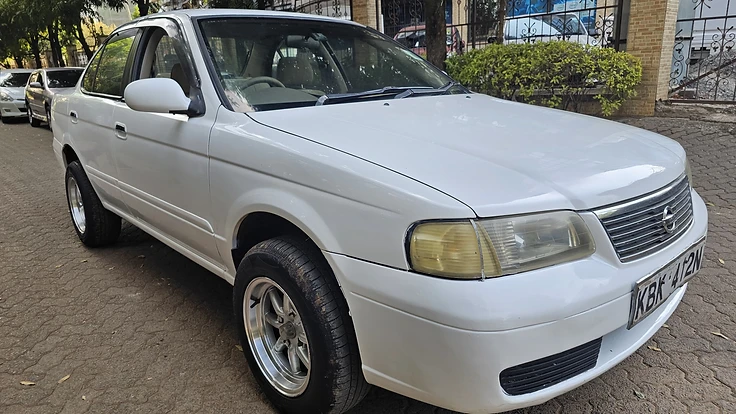 QUICK SALE NISSAN B15 1500CC