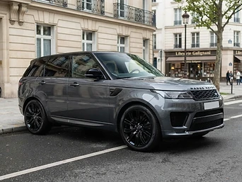 Range Rover Sport — Luxury SUV luxury chauffeur vehicle in Paris