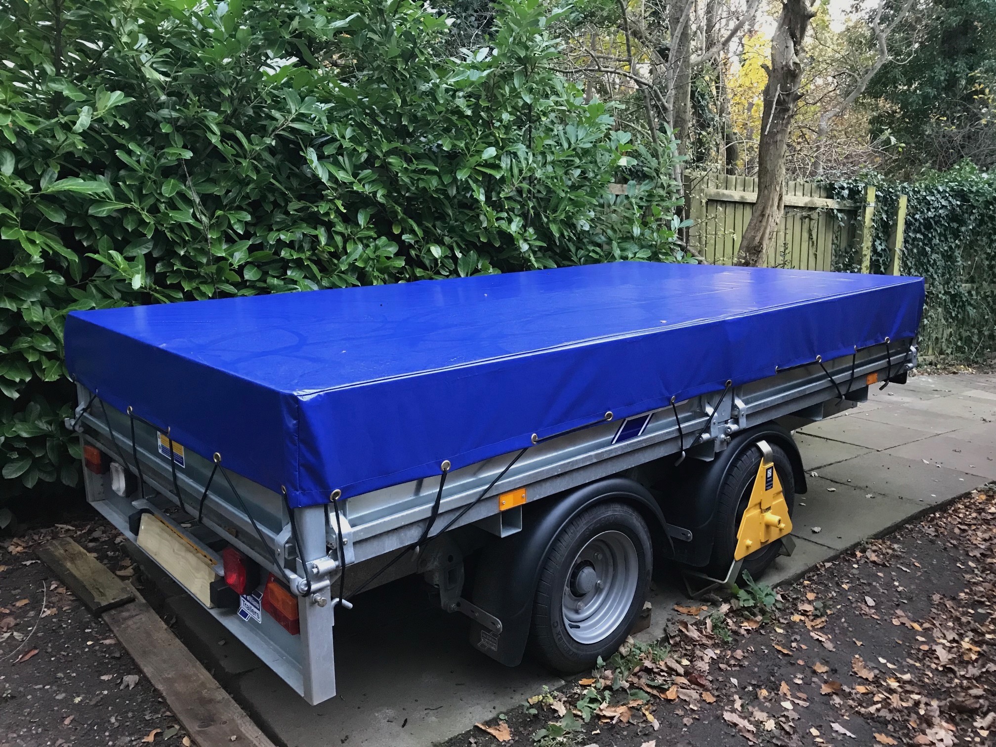 Trailer fitted with a bespoke CoverIT cover