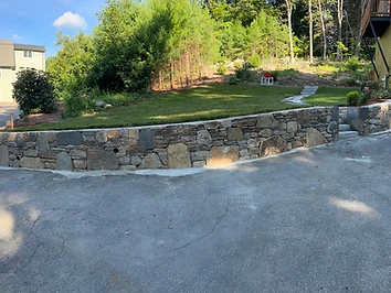 Curved Stone Retaining Wall
