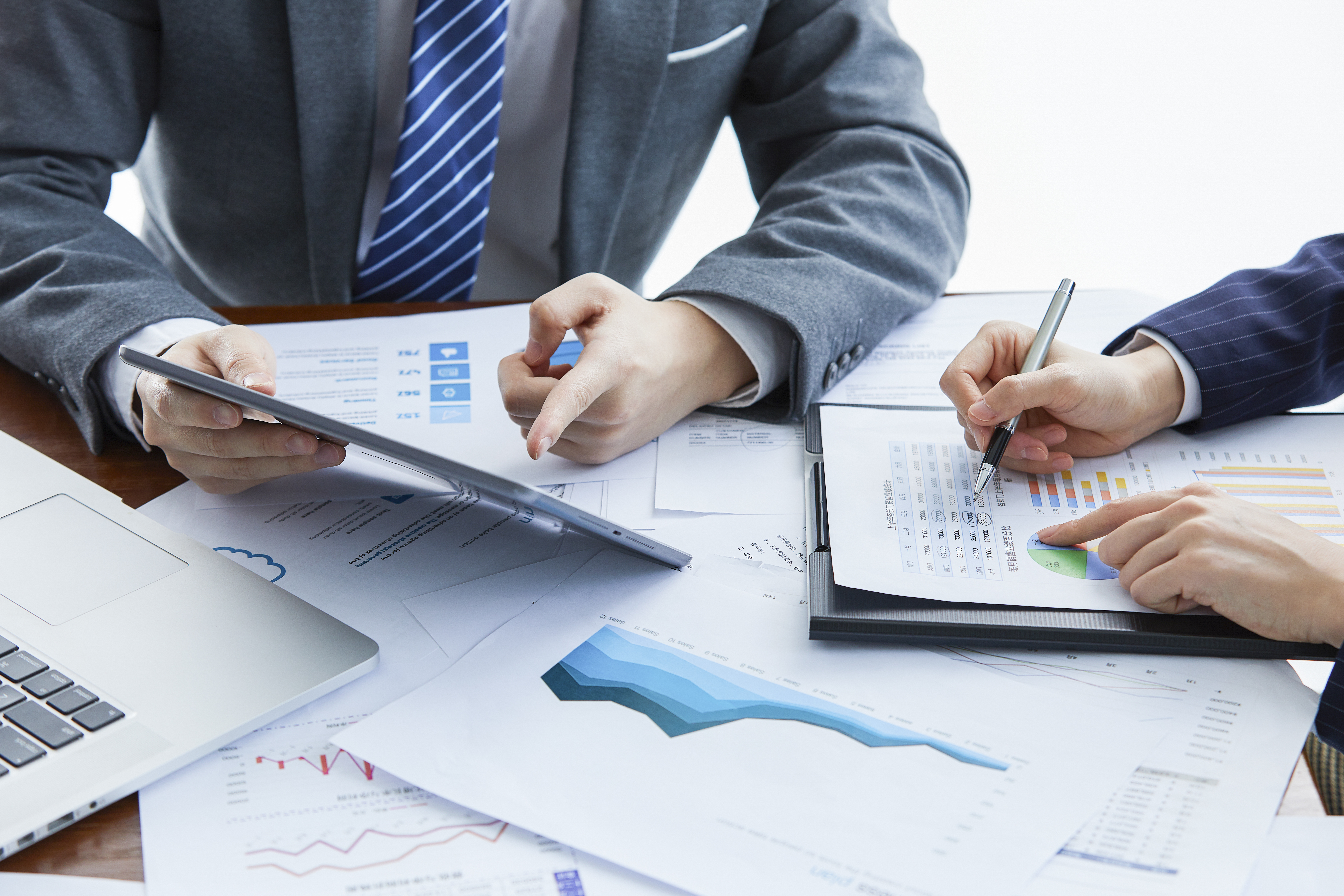 Self Assessment Deadlines 2025–26: Don't Get Caught Out