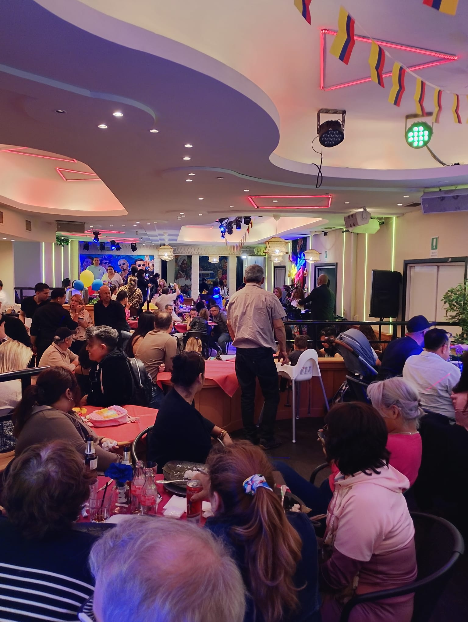 Incontro con famiglie del progetto Relazione scuola-famiglia