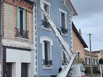 Nacelle Zr Couverture devant une couverture enduite bleue Nacelle Zr Couverture devant une couverture enduite bleue