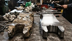 When Should a Mining Component Be Repaired vs Replaced?