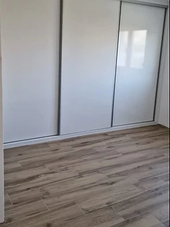 Armoire coulissante blanche sur mesure