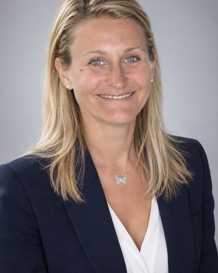 Maître Amandine Girod-Level, avocate au Barreau des Hauts-de-Seine