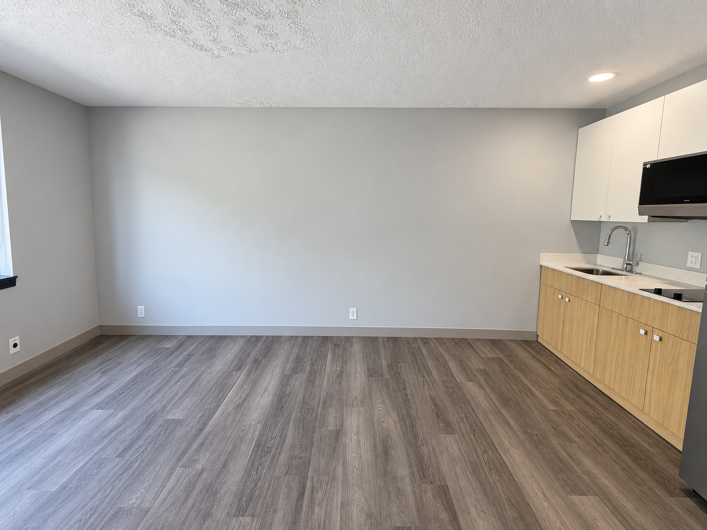 The Clover — interior view 1