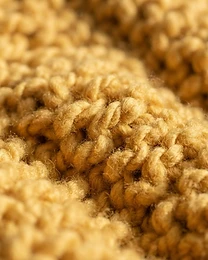 Golden Honey — detail