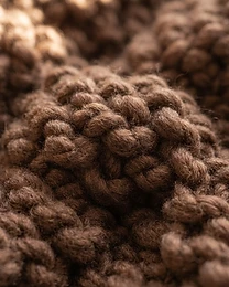 Warm Choco — detail