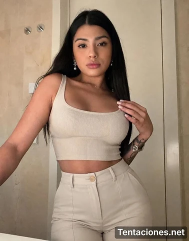 ALEJANDRA, 19 AÑOS