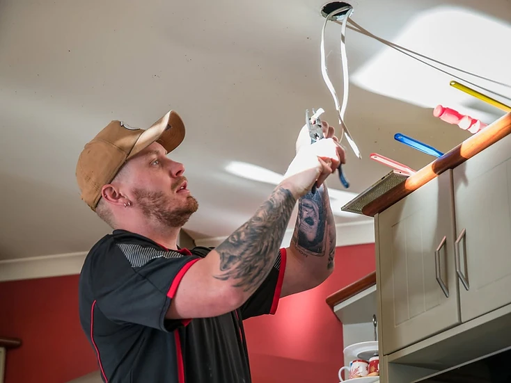2E Electrical electrician retrofitting lighting in an existing Hamilton home