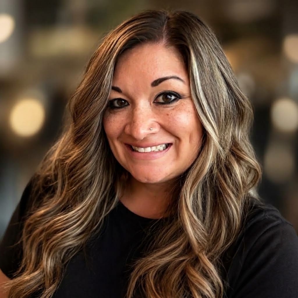 Linsey Conlogue, Four M Bookkeeping