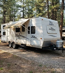 2004 Jayco Jay Flight 27BH — sleeps six, everything works