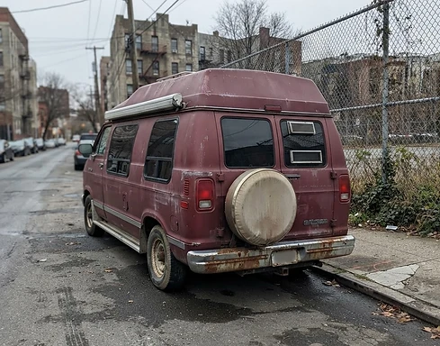 1990 Airstream B190 camper van — hard to find