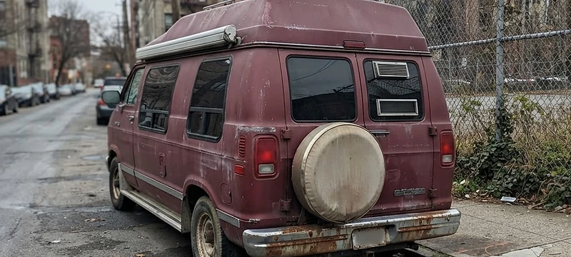 1990 Airstream B190 camper van — hard to find