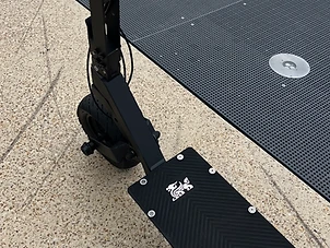 CARBON DECK