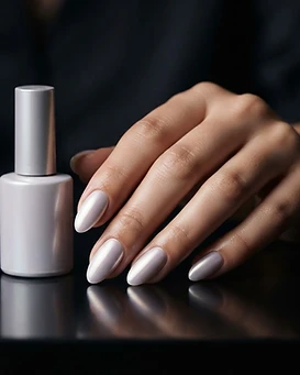 Uñas con gel Artemiza tono Pearl Glaze
