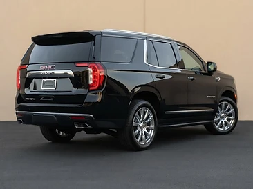 GMC Yukon 2023 rear