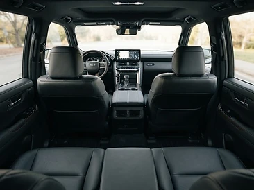 Toyota Land Cruiser GX-R 2026 interior