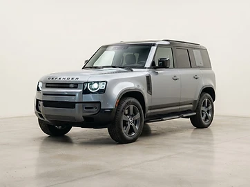 Land Rover Defender 2024