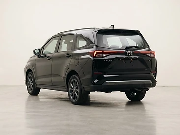 Toyota Veloz 2025 rear