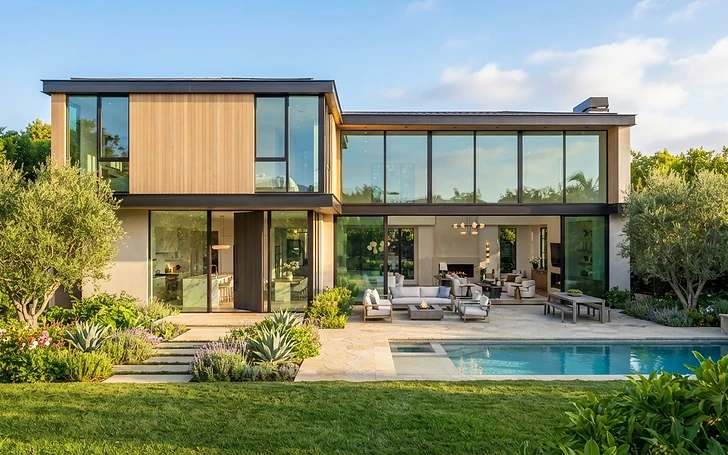 Modern bright residential home