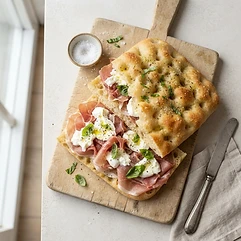 Schiacciata Prosciutto e Mozzarella