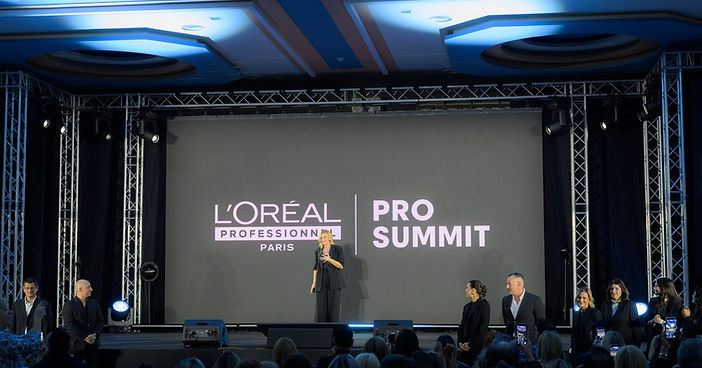 Η σκηνή του PRO SUMMIT της L’Oréal Professionnel στο Aldemar Olympian Village